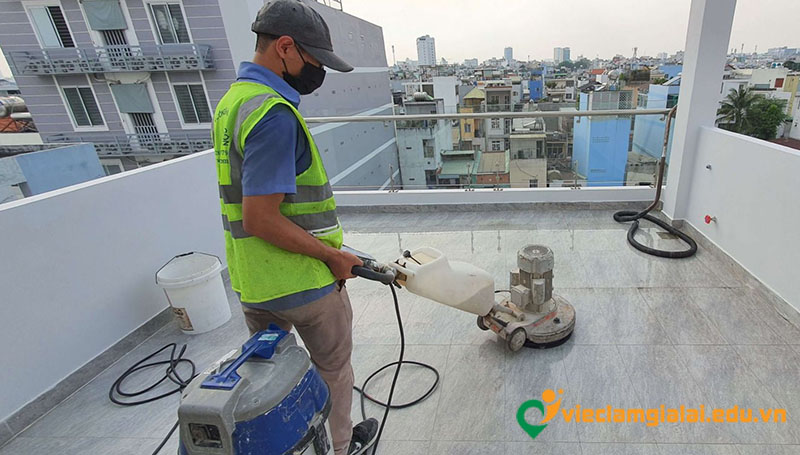 Mức lương v&agrave; quyền lợi chung của c&aacute;c vị tr&iacute; việc l&agrave;m vệ sinh c&ocirc;ng nghiệp